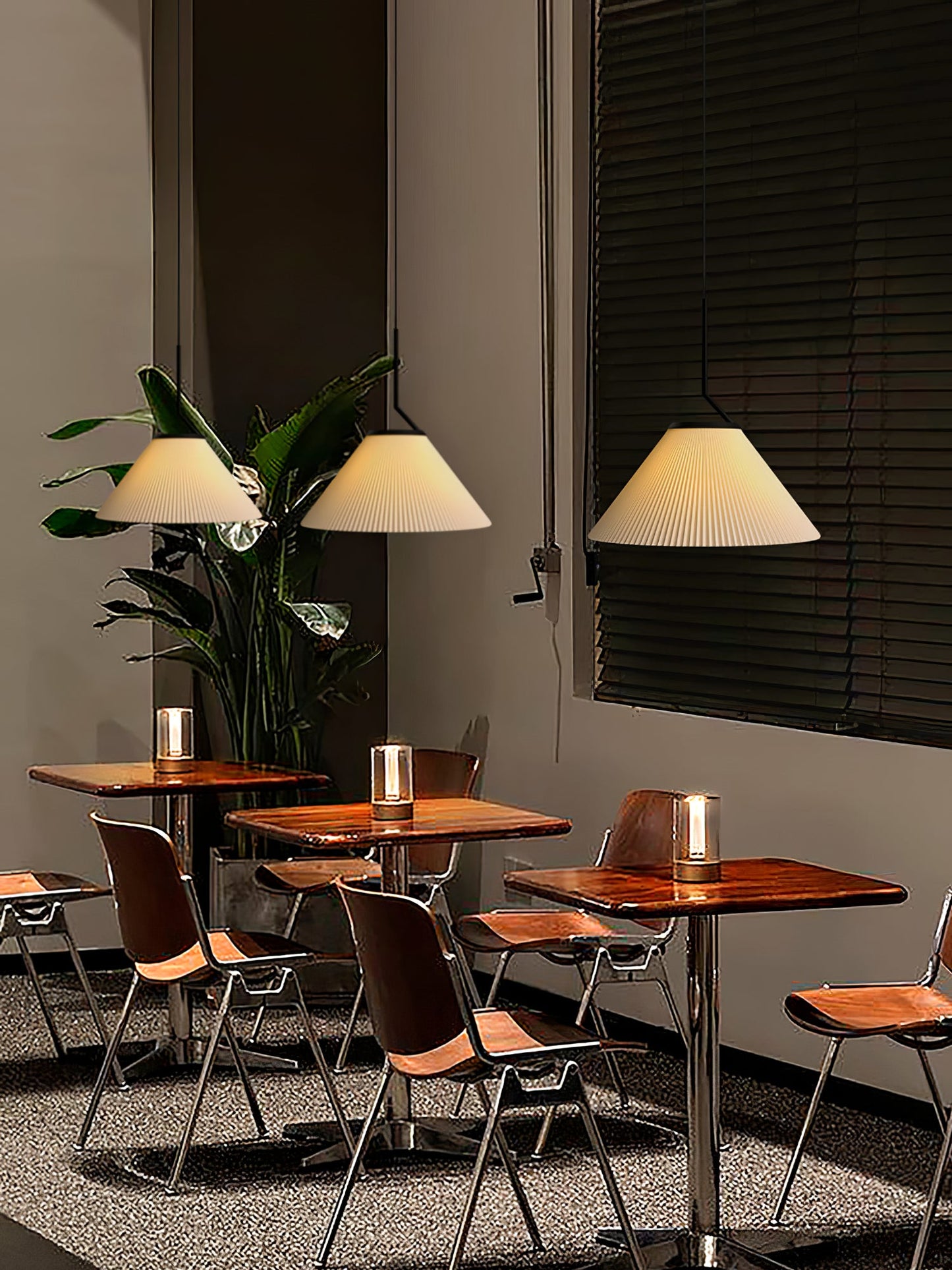 Demare Pleated Pendant Lamp, view 13