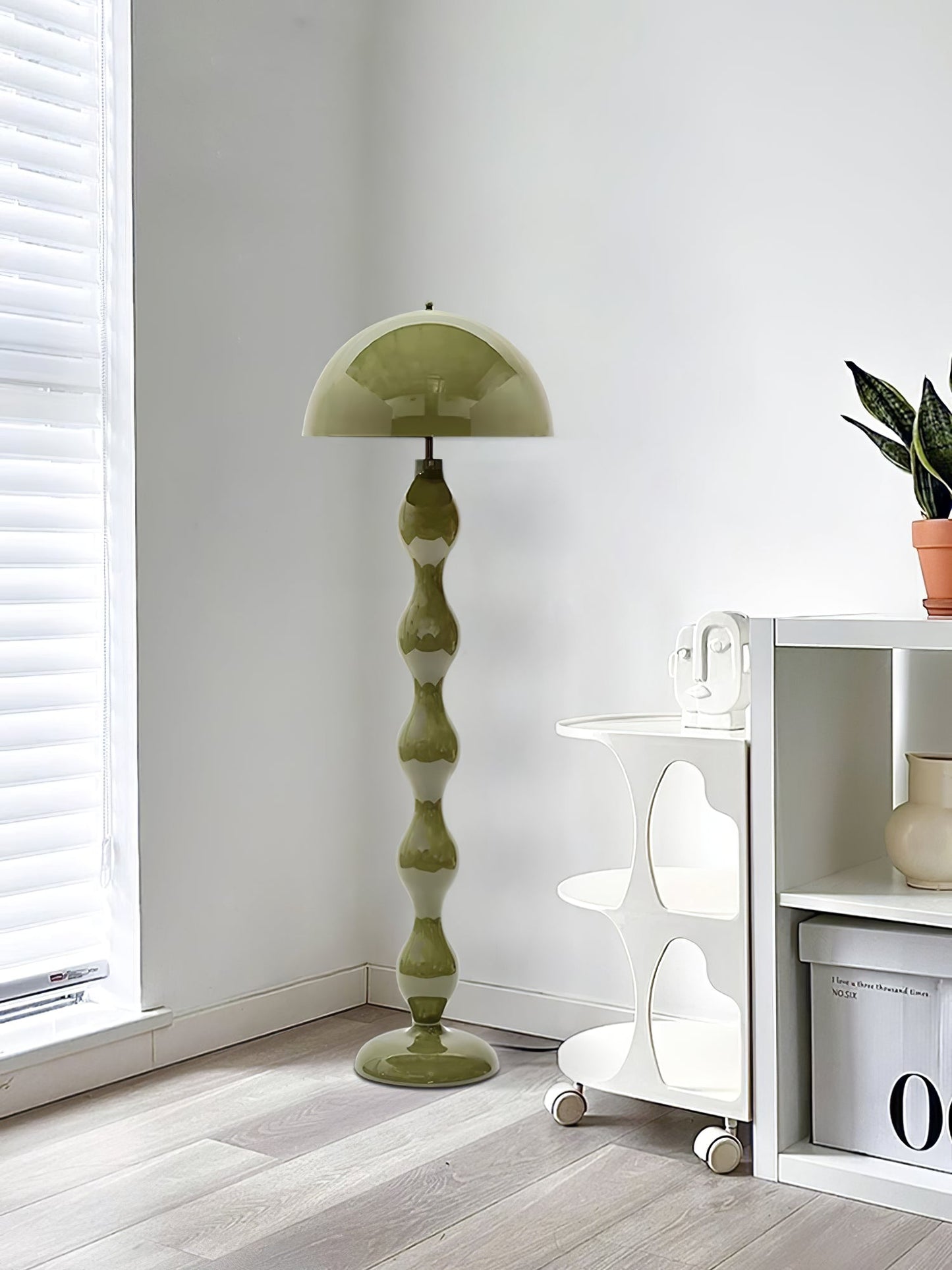 Drop Floor Lamp, view 33