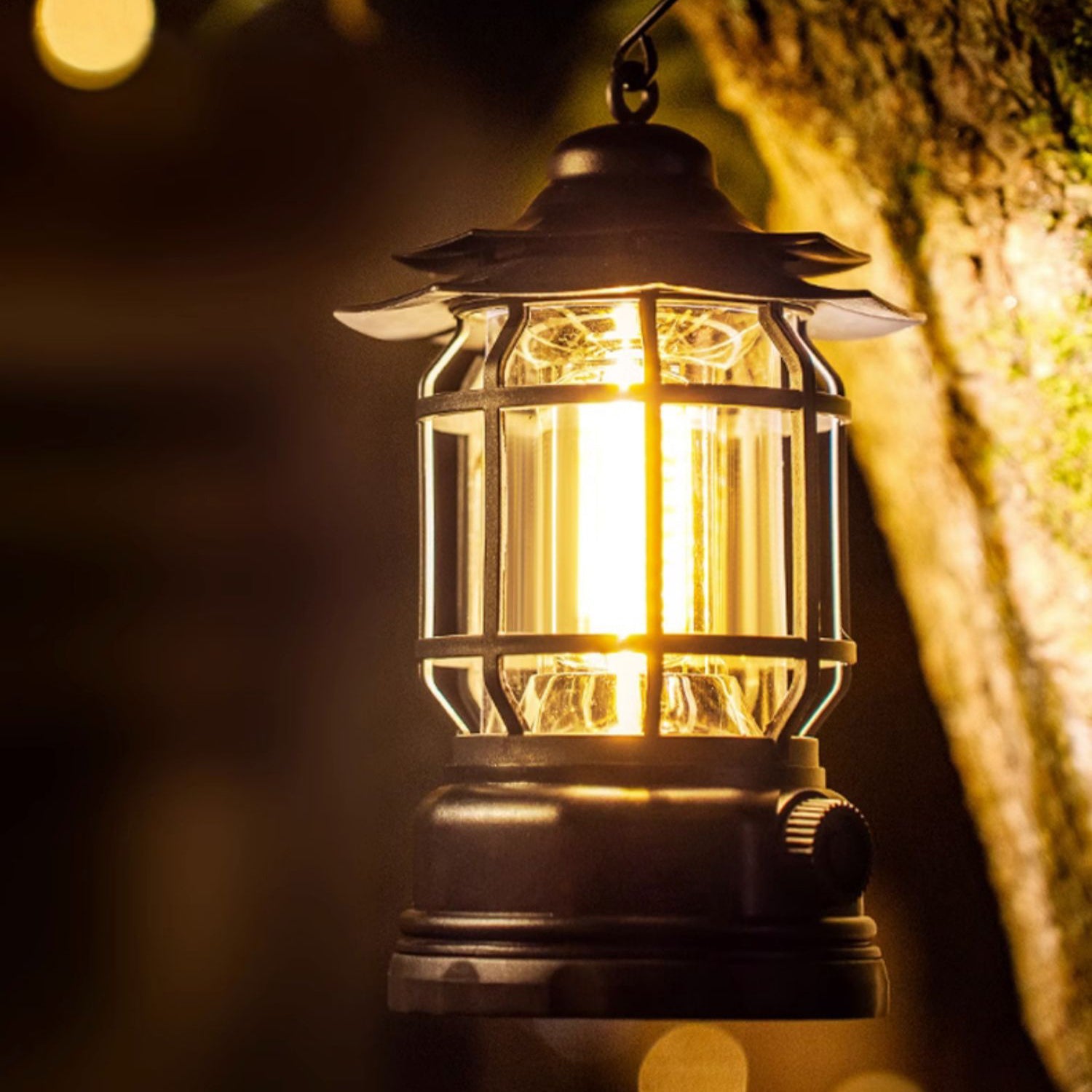 Lantern Outdoor Camping Table Lamp with built-in battery, detail
