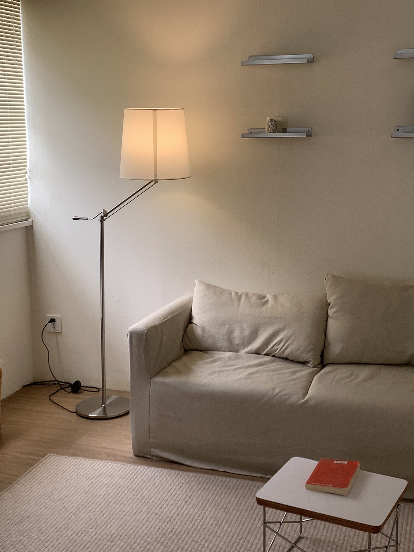Eichholtz Medea Floor Lamp, view 17