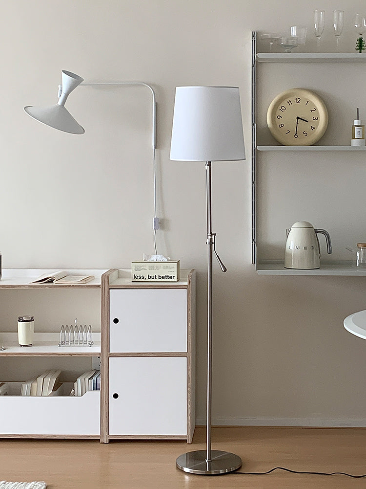 Eichholtz Medea Floor Lamp, view 19