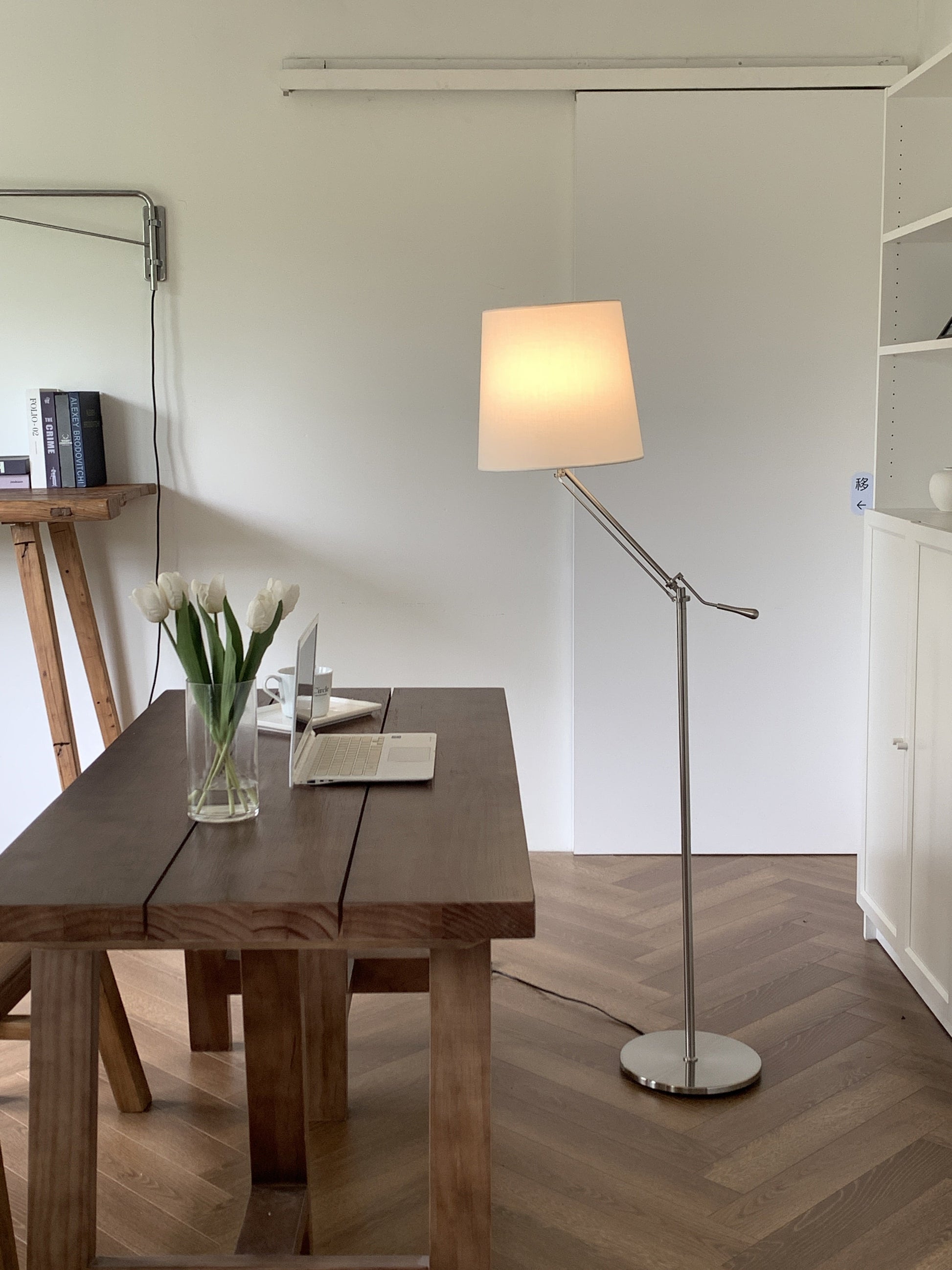 Eichholtz Medea Floor Lamp, view 20