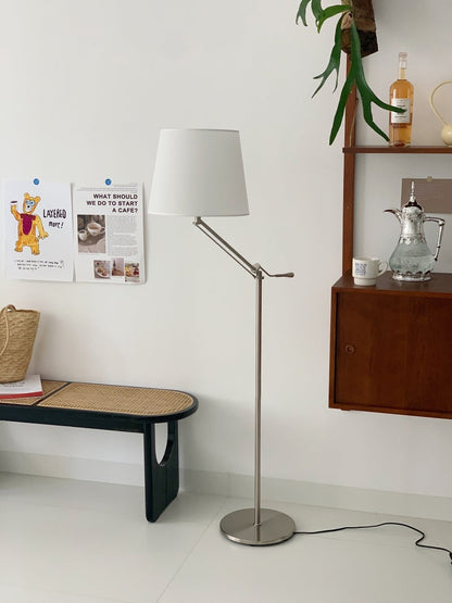 Eichholtz Medea Floor Lamp, view 23