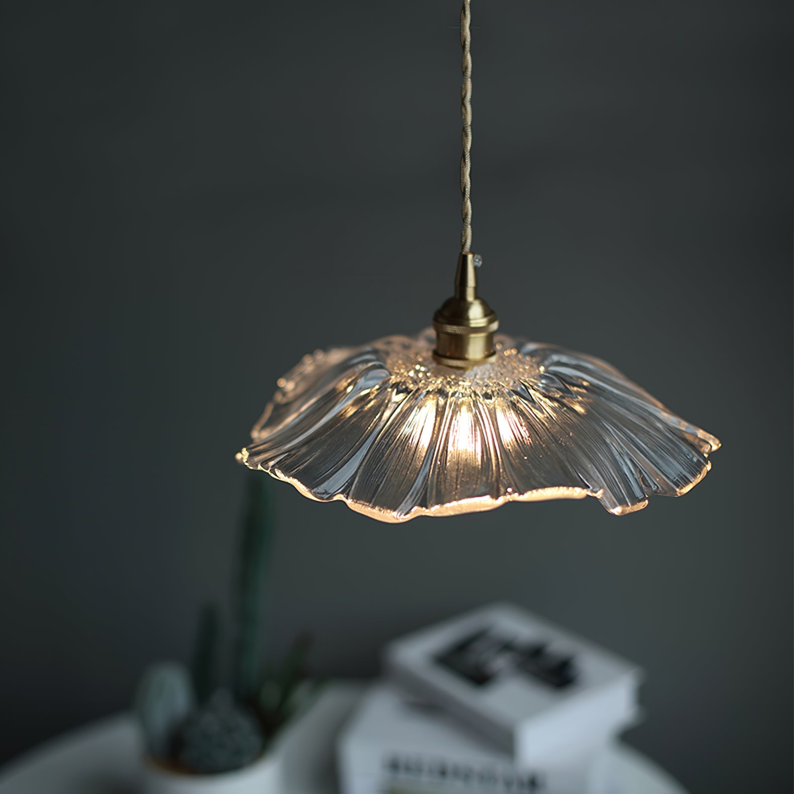 Flower Glass Pendant Lamp – Dimmable, alternate view