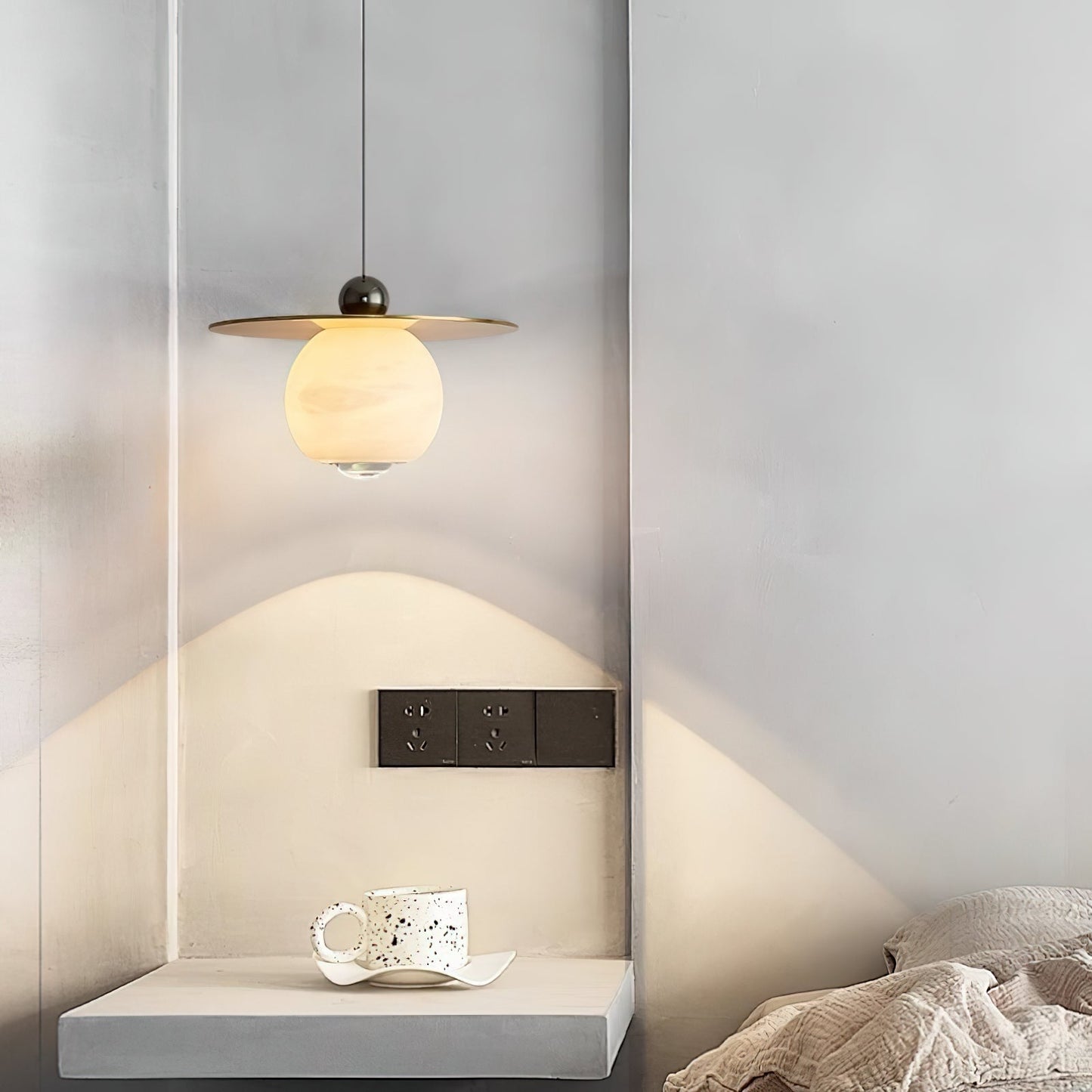 Helios Cord Alabaster Pendant Light, detail