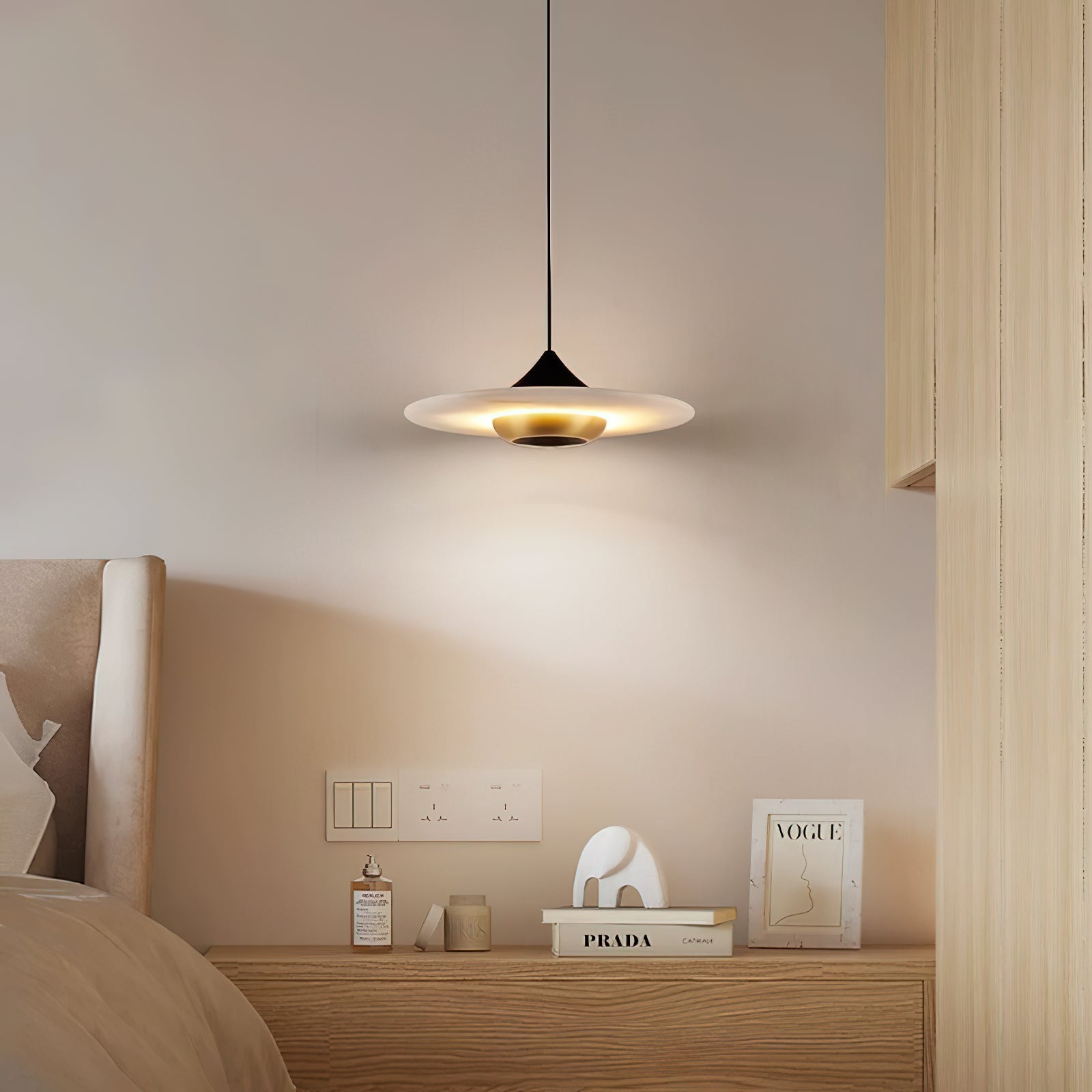 Ipno LED Alabaster Pendant Light, alternate view