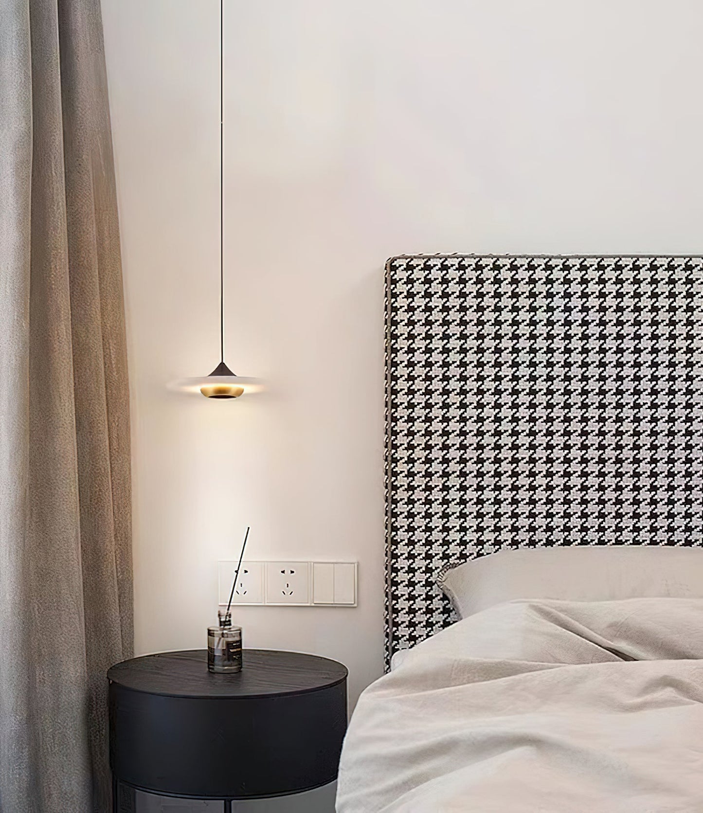 Ipno LED Alabaster Pendant Light, view 4