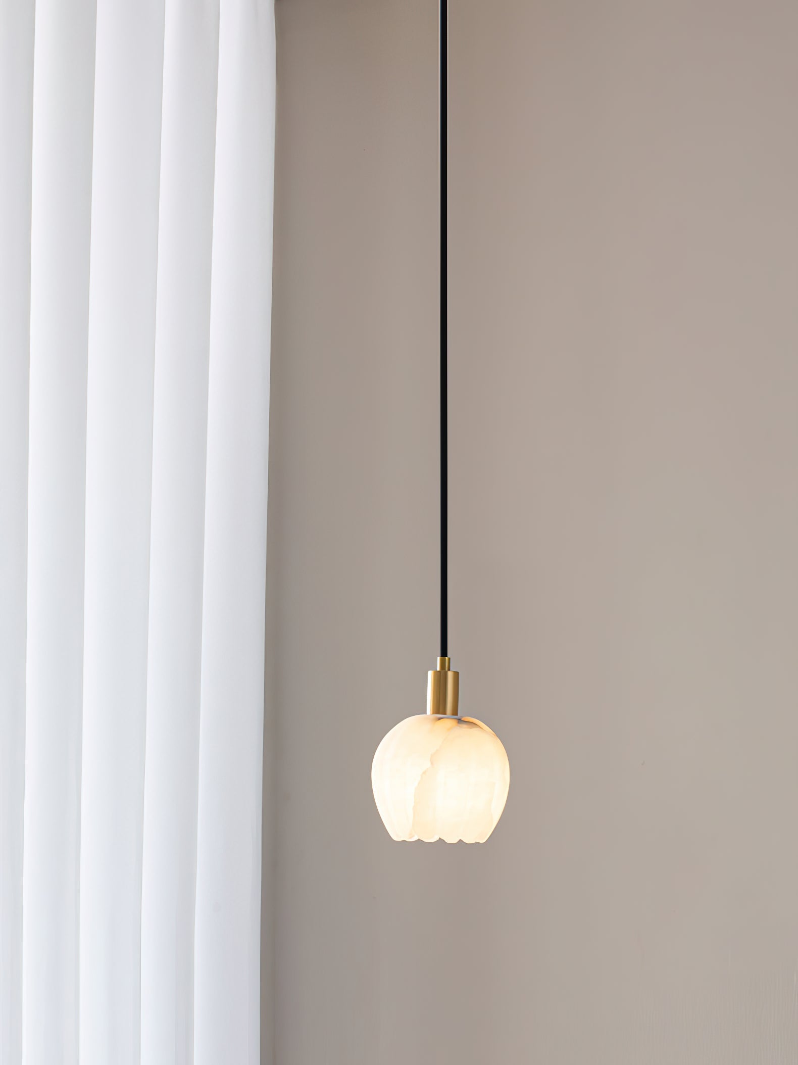 Lilin Alabaster Pendant Light, view 25