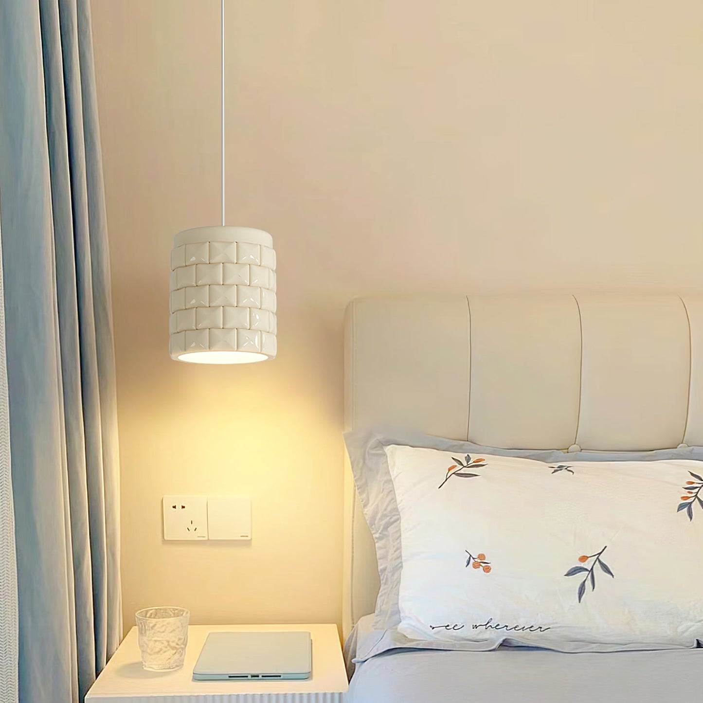 Lysne Girl Pendant Lamp, view 12