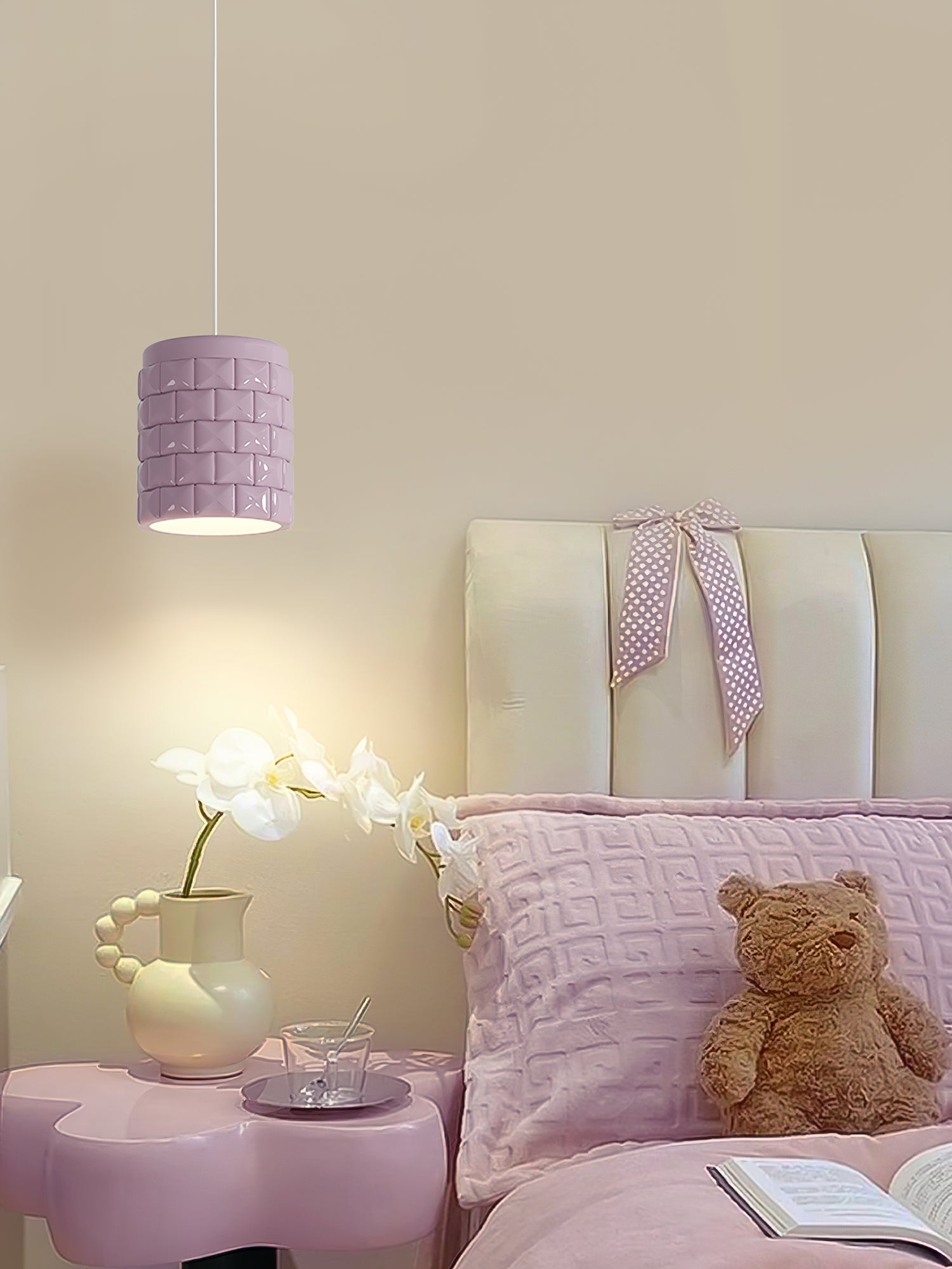Lysne Girl Pendant Lamp, view 15