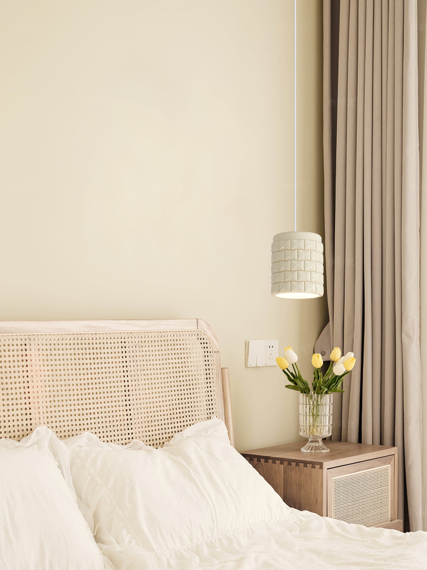 Lysne Girl Pendant Lamp, view 19