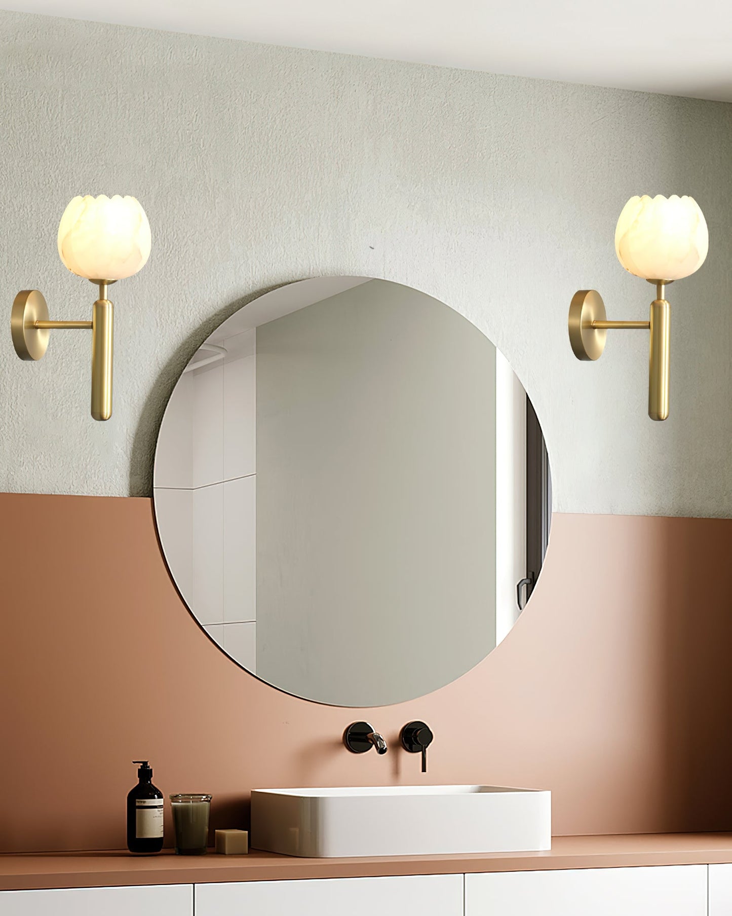 Mian Alabaster Wall Lamp, view 13