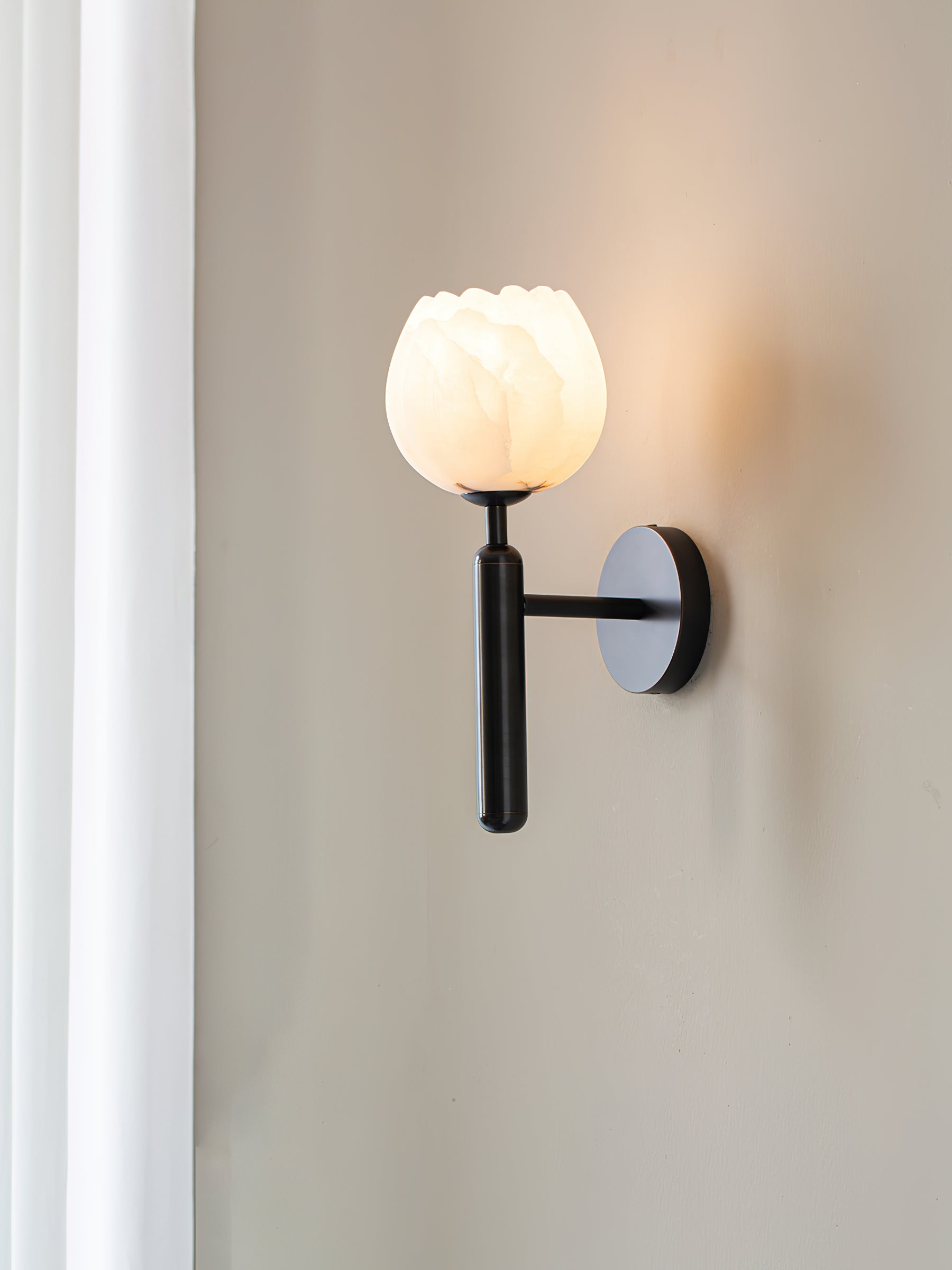 Mian Alabaster Wall Lamp, view 26