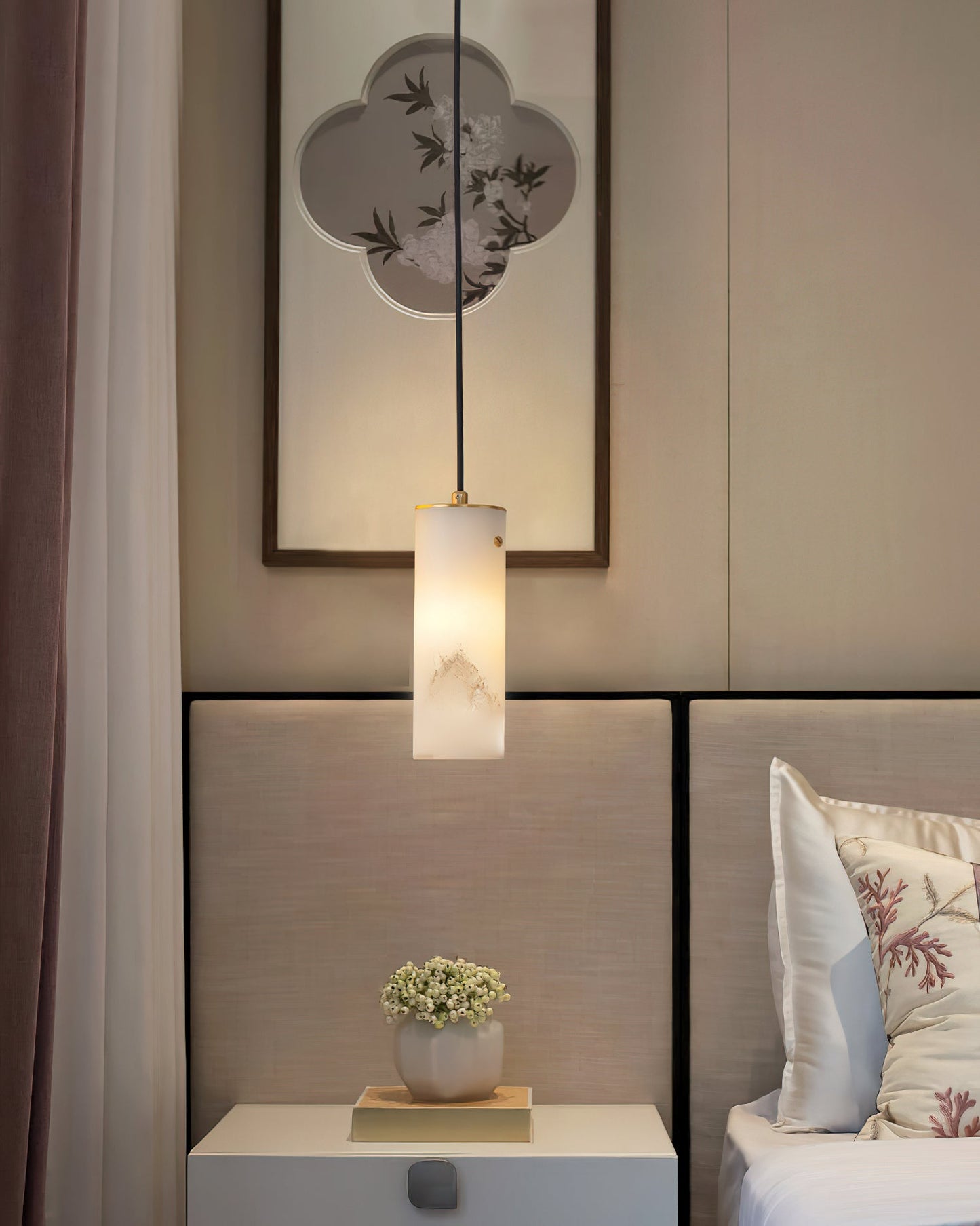 Nula Vertical Alabaster Pendant Light, view 4