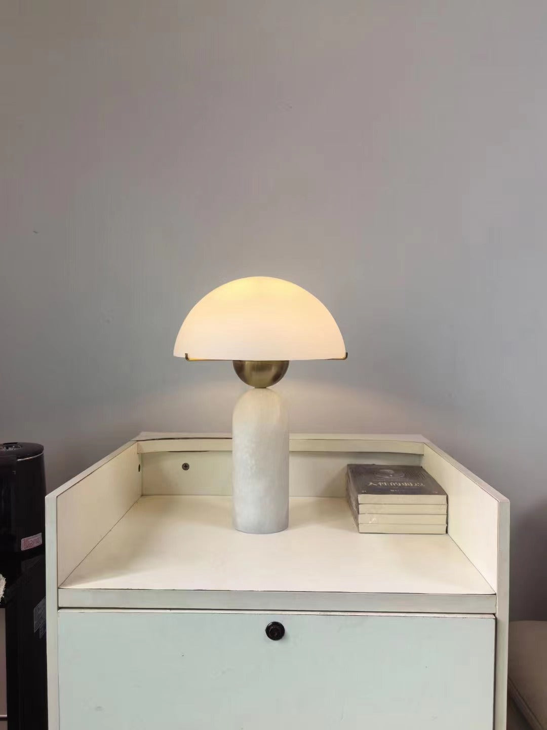Peono Alabaster Table Lamp – Dimmable, view 41