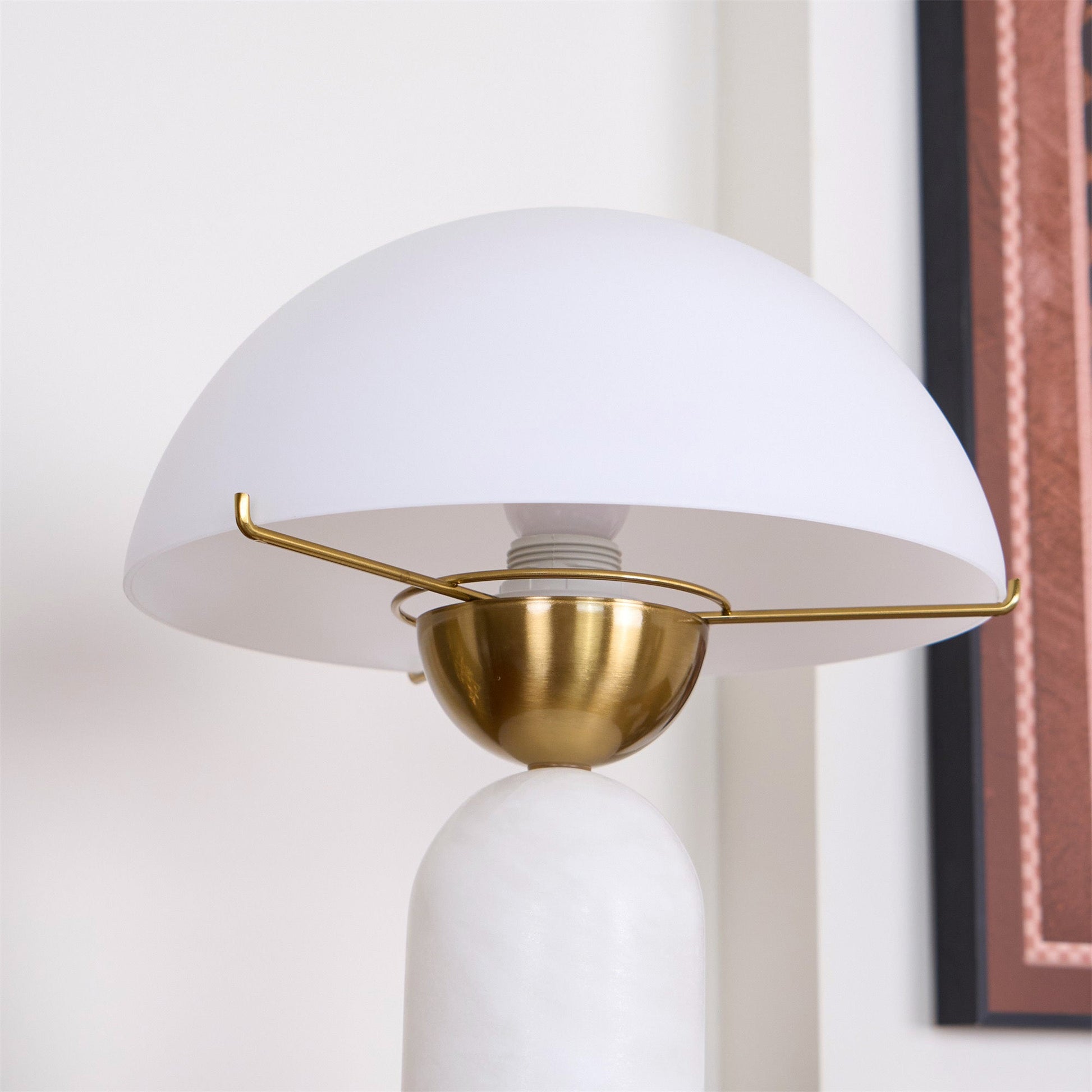 Peono Alabaster Table Lamp – Dimmable, view 43