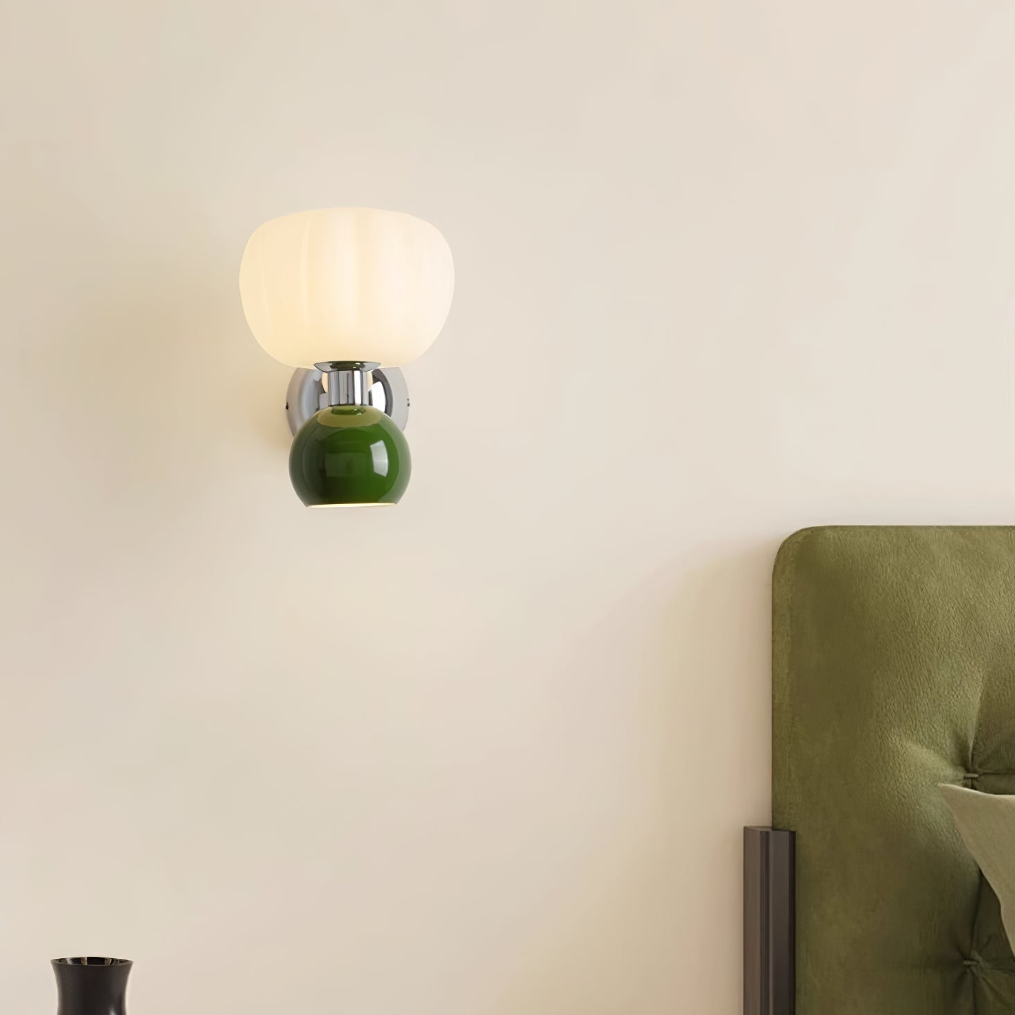 Pimiento Wall Lamp, alternate view
