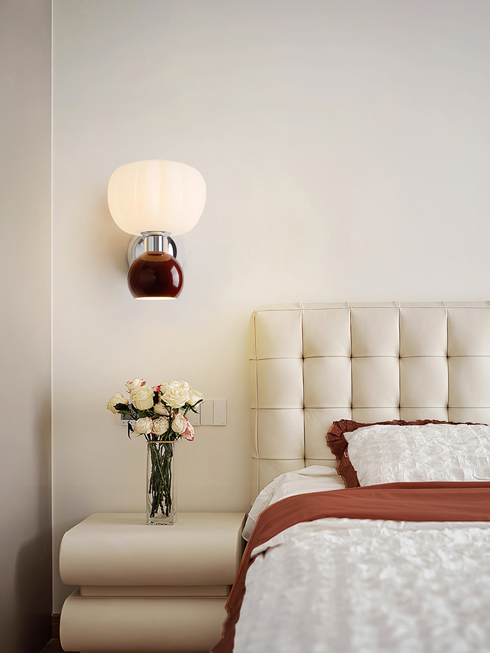 Pimiento Wall Lamp, detail