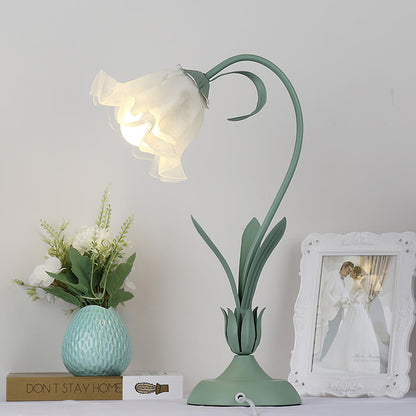 Romantic Flower Table Lamp, alternate view