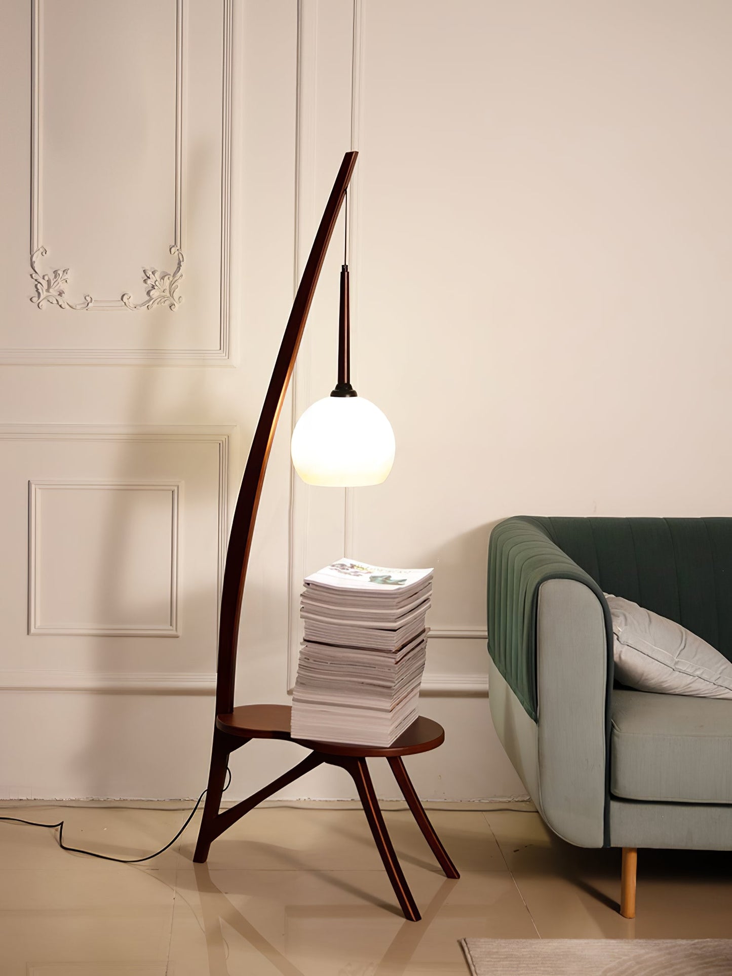 Solid Wood Coffee Table Storage Floor Lamp, detail