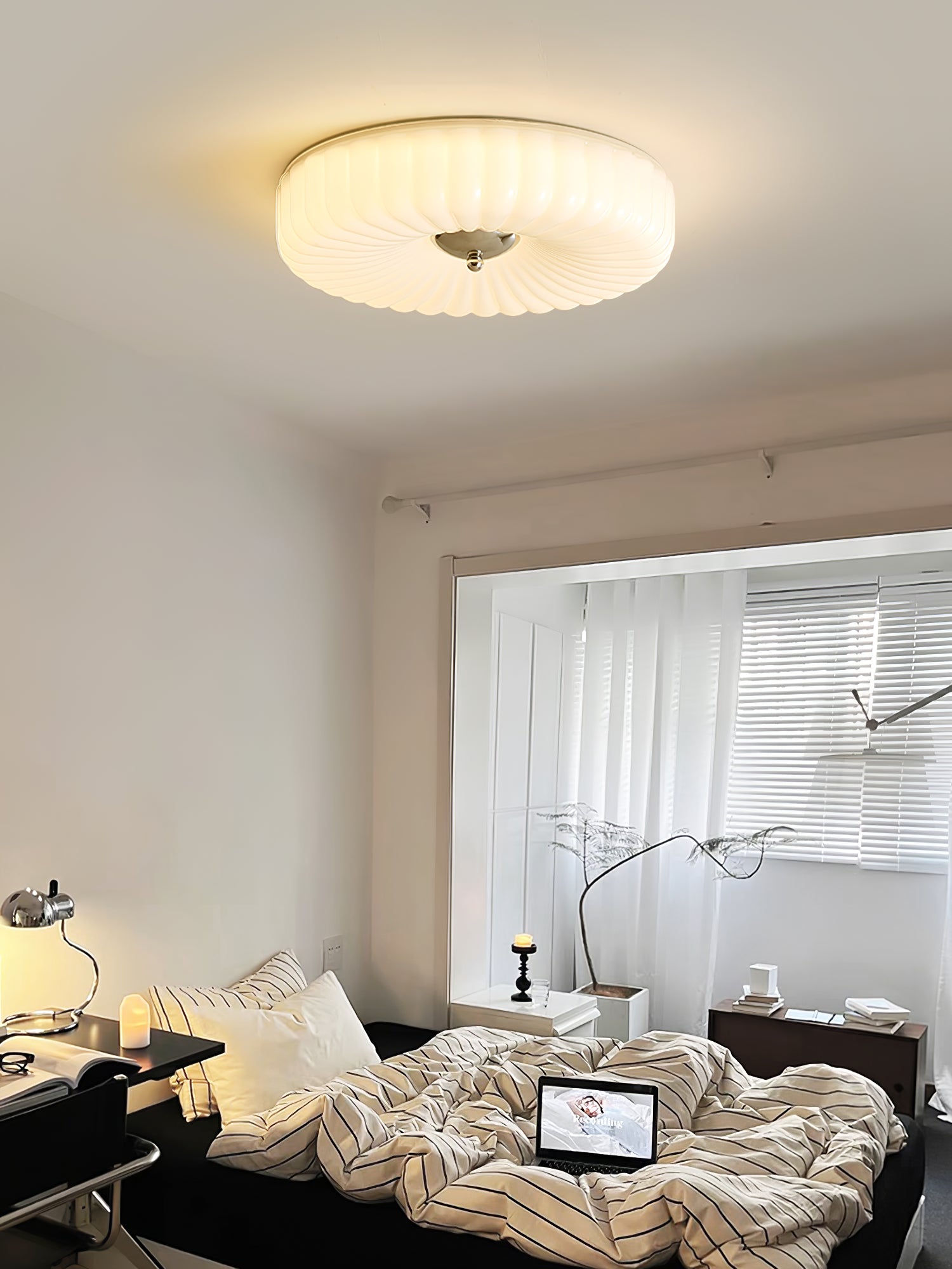 Willa Glass Flush Mount Ceiling Light, view 35
